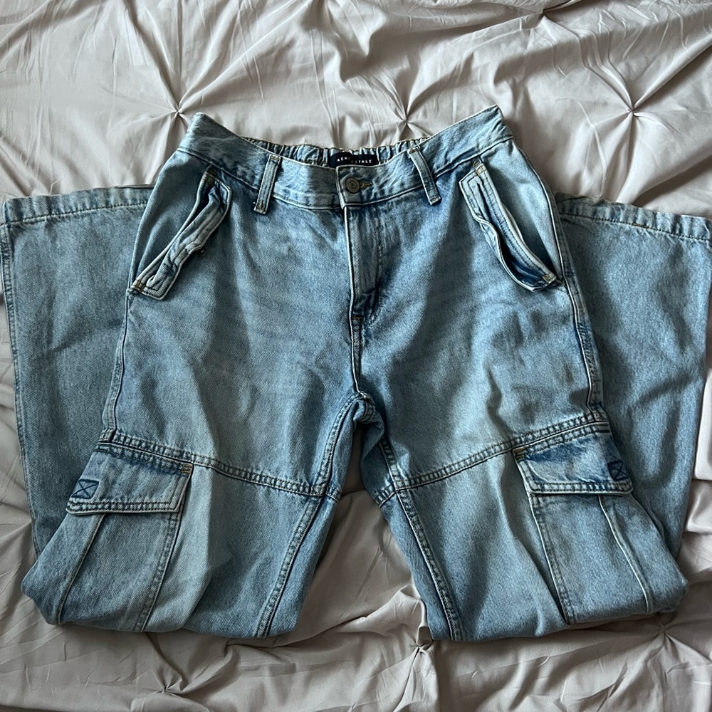 Aeropostale Cargo Jeans